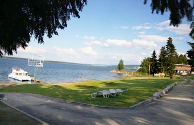 Kempovačka či rybačka na Oravskej priehrade